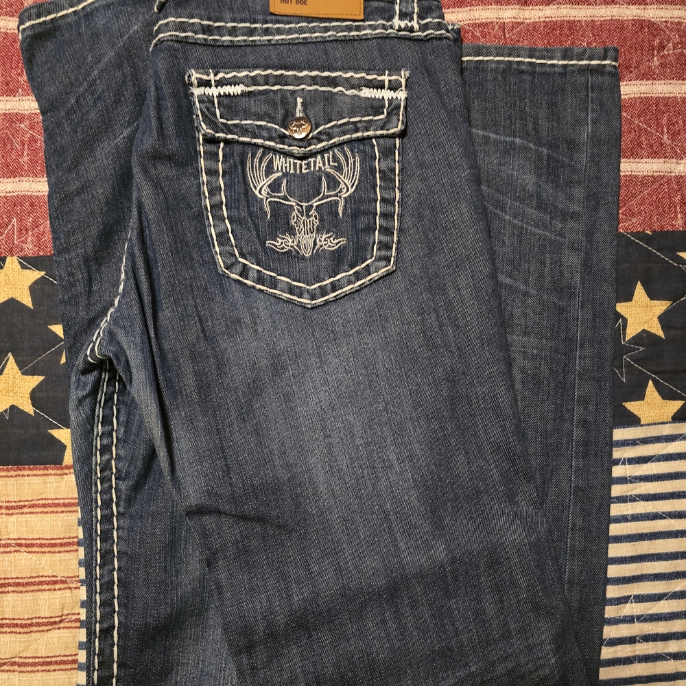 Women's Straight Leg Jeans in Dark Blue Denim
